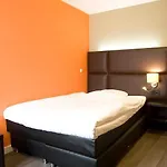 Hotel Roermond Next Door